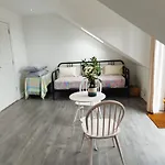 Belfast City Centre, Brilliant Light Apartment